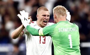 Dinamarca tumba a Francia al filo del 90 con dos tantos de Cornelius - Fútbol Internacional - ABC Color
