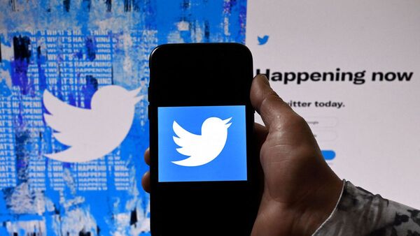 Organizaciones buscan impedir que Elon Musk compre Twitter