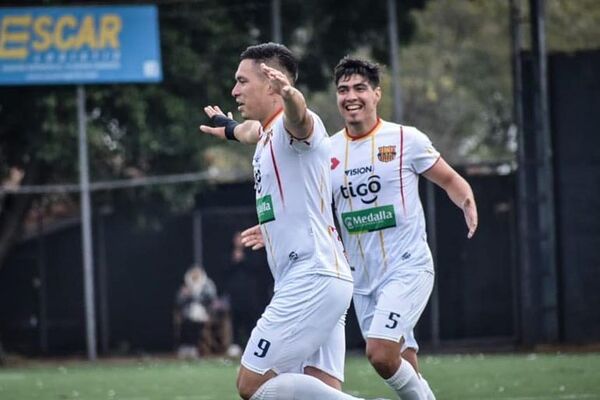 Sport Colombia se impone ante Colonial y permanece al frente en la Primera C - Fútbol - ABC Color