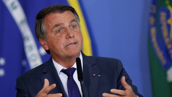 Bolsonaro insta a sus seguidores a “no seguir el camino de otros países de Sudamérica | 1000 Noticias