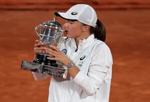 Versus / Swiatek cumple con los pronósticos y gana su segundo Roland Garros - PARAGUAYPE.COM