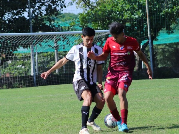 Sub 18: Cuatro victorias y dos empates en el capítulo 17 - APF