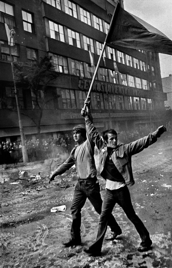 La Primavera de Praga: «¡Lenin, levántese. Brézhnev está loco!» - Cultural - ABC Color