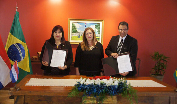 UNA y Universidad de Rio Grande Do Sul suscriben acuerdo de cooperación académica - .::Agencia IP::.