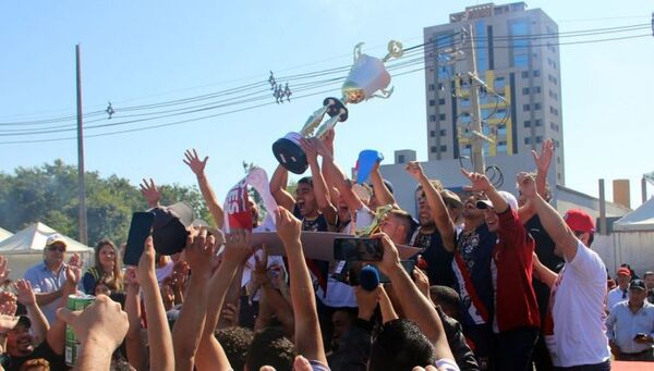 Mariscal López – Tropical es el flamante Campeón de la Copa Juancho Acosta - Lalo Gómes