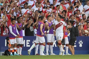 Diario HOY | Perú triunfa en último amistoso previo a repechaje mundialista