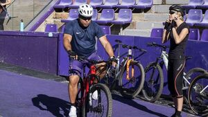 Ronaldo inicia su travesía de 500 Kilómetros en Bici