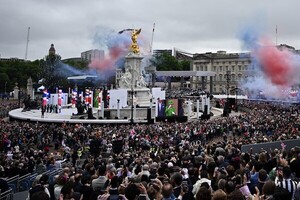 Diario HOY | Estrellas del rock celebran a una Isabel II "superwoman" con emotivo concierto en Londres