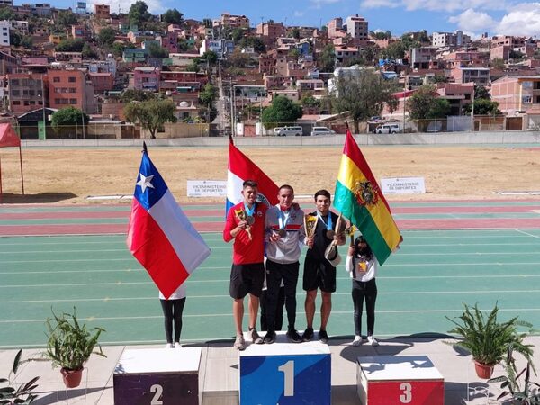 Versus / Ana Paula Argüello y César Almirón ganan medallas en Bolivia - PARAGUAYPE.COM