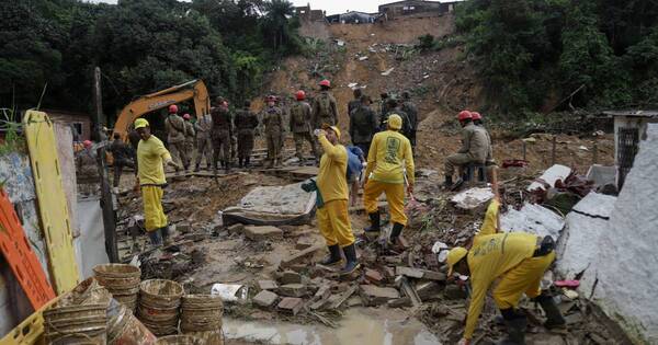 La Nación / Pernambuco finalizó tareas de rescate por lluvias con 128 muertos