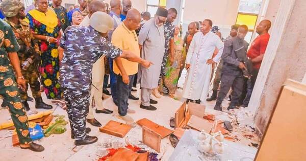 La Nación / Masacre en Nigeria: 50muertos en una iglesia