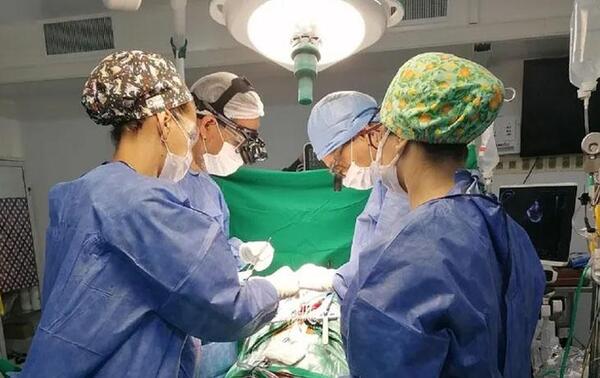 Paciente celebra segunda oportunidad de vida a 10 años de recibir un corazón – Prensa 5