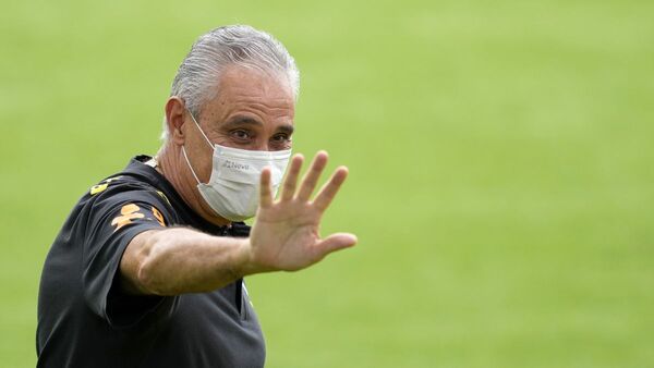 Tite destaca las virtudes de Brasil