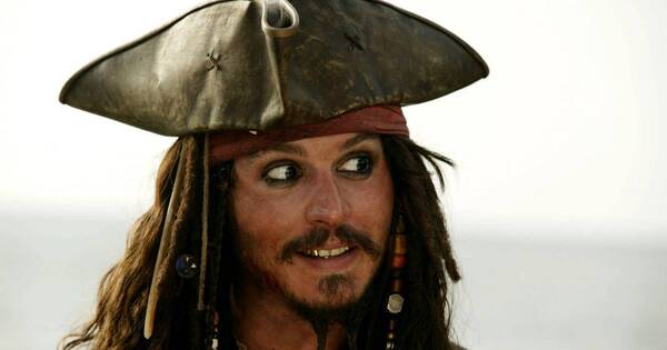 La Nación / Tras victoria judicial, piden que Johnny Depp regrese a “Piratas del Caribe”