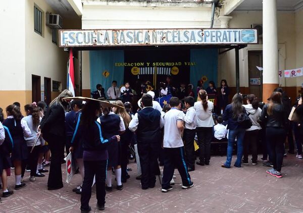 MEC: Solo 10% de escuelas y colegios públicos optó por clases a distancia - Nacionales - ABC Color