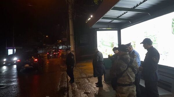 Balacera durante un intento de asalto sobre la Avenida España de Asunción - Nacionales - ABC Color