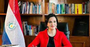 La Nación / Lea Giménez a Amarilla: “Cuando incrementabas tu patrimonio, yo limpiaba la universidad”
