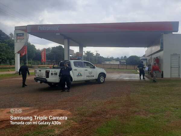 Motochorros asaltan estación de servicios y se alzan con G. 2.500.000 - La Clave