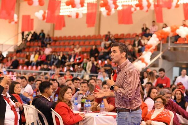 Foro de Santi Peña era con  “grupo” de estudiantes y no con la Universidad de Oxford - Política - ABC Color