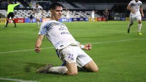 Luqueño goleó a Trinidense y escala en la Intermedia