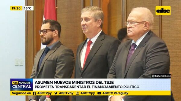 Asumieron nuevos ministros del TSJE: Prometen transparentar el financiamiento político - ABC Noticias - ABC Color