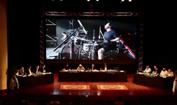 Diario HOY | AIEncuentros: Paneles y charlas con exponentes musicales en la Manzana de la Rivera