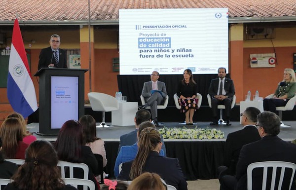 Ministro de Educación: “Nosotros defendemos la vida, la familia y la sociedad paraguaya”