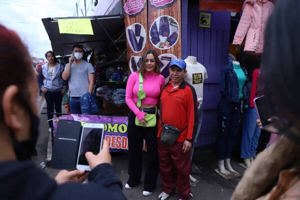 Diario HOY | Larissa fue al Mercado 4 y le llovieron críticas: "¿Está mal que quiera comprarme cosas?"