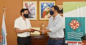 Jóvenes de Caazapá serán beneficiados con becas de Yacyretá - Noticiero Paraguay