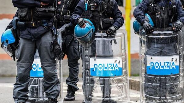 Desmantelan en Italia red paquistaní vinculada a ataques contra Charlie Hebdo