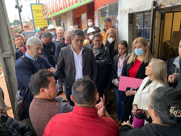 Frentistas de Tres Bocas recurren a actividades para sobrevivir - Nacionales - ABC Color