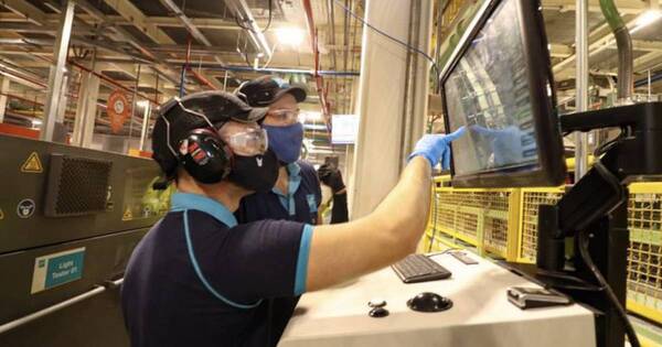 La Nación / Sector maquila logró recuperación a través de la pronta activación tras la pandemia, señalan