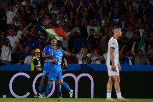 Italia recupera la sonrisa con un triunfo ante Hungría