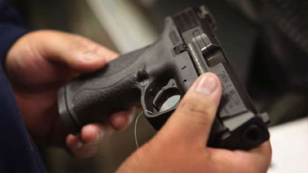 Un niño de 2 años mató a su padre de un disparo accidental con una pistola en EEUU - Megacadena — Últimas Noticias de Paraguay