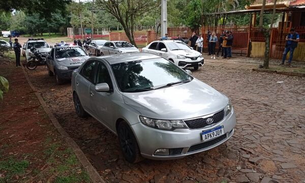 Roban vehículo a brasileña, pero vuelven a abandonarla en Área 1 – Diario TNPRESS