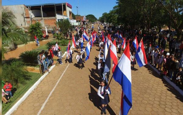 MEC suspende desfiles estudiantiles por la Paz del Chaco | 1000 Noticias