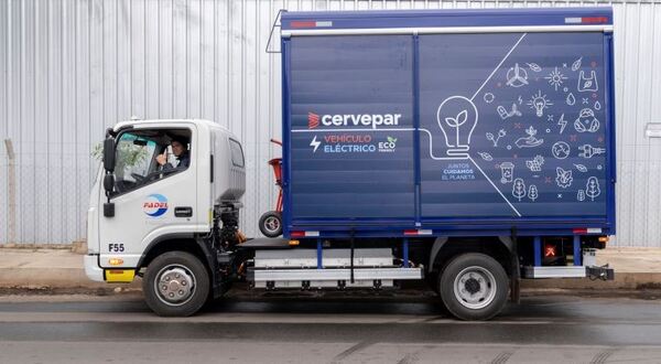 Cervepar apuesta a energía renovable incorporando camiones eléctricos