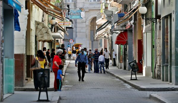 Rusia da a Cuba cinco años de plazo para el pago de créditos - MarketData