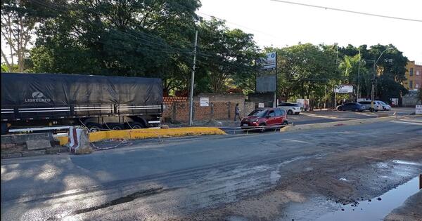 Aseguran que giro a la izquierda sobre avenida Perón, fue habilitado sin criterios viales