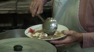 Desayunos o almuerzos, ricos y baratos se ofrecen en la Placita