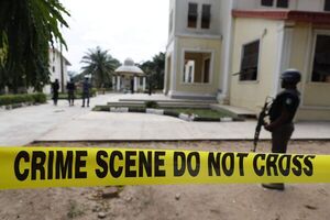 Elevan a 40 los muertos en ataque contra iglesia católica en Nigeria - Mundo - ABC Color
