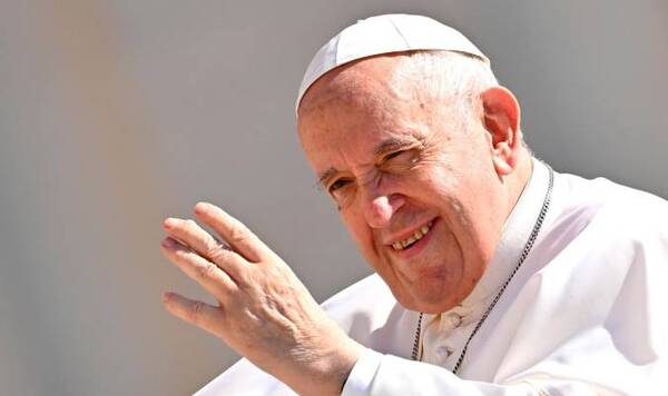 Por qué se habla de la renuncia de Francisco