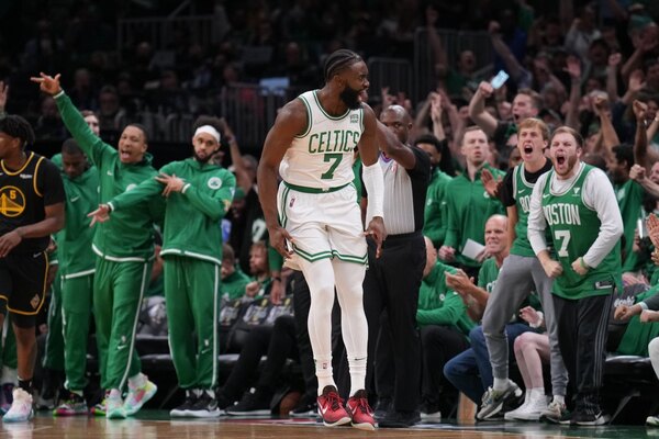 Boston Celtics saca el orgullo y se pone 2-1 en las Finales de la NBA ante Golden