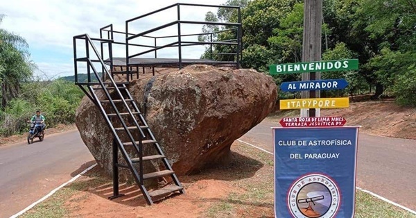 Mirador causa revuelo en redes y pobladores ya están molestos