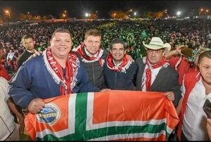 Referentes de Honor Colorado inscribieron sus precandidaturas para las internas generales - Radio Imperio