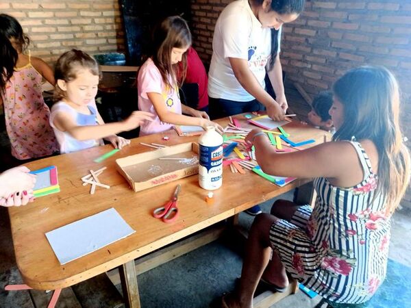 Realizan colecta para el sostenimiento del espacio educativo en el Bañado Sur - Nacionales - ABC Color