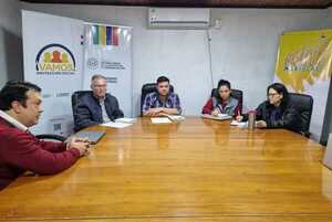 MITIC presentó plan de capacitación para fortalecer la comunicación en Mariscal Estigarribia, Chaco - .::Agencia IP::.