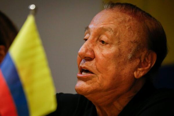 Presidenciable colombiano Hernández denuncia amenaza de muerte - Mundo - ABC Color