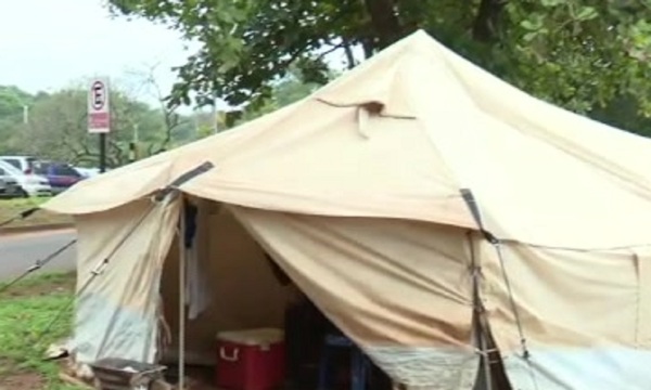 Bajas temperaturas golpean a albergados - SNT