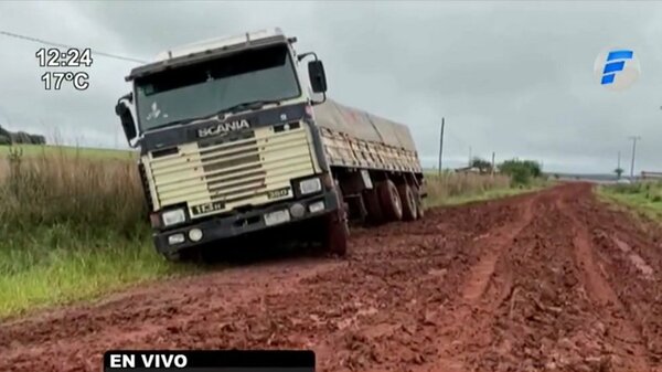 Caminos intransitables tras últimas lluvias, en Misiones | Noticias Paraguay